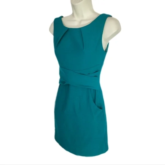 Teeze Me Dress Cross Waist Sheath with Pockets Green Size 3 - Picture 3 of 14